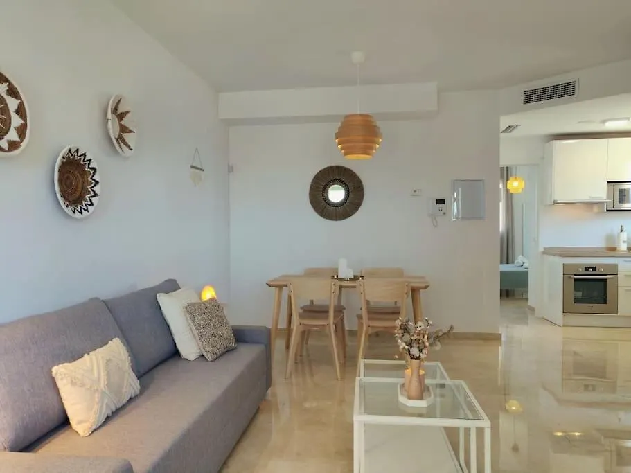 Apartment Apartamento Moderno Con Vistas Al Mar, Piscina & Parking Fuengirola